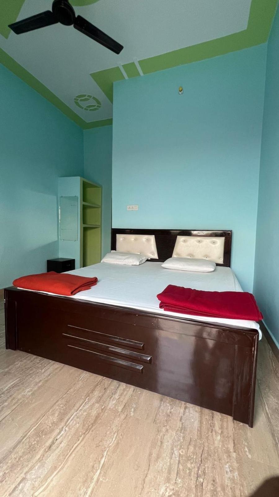 Hotel Vijay Palace Ayodhya Екстер'єр фото