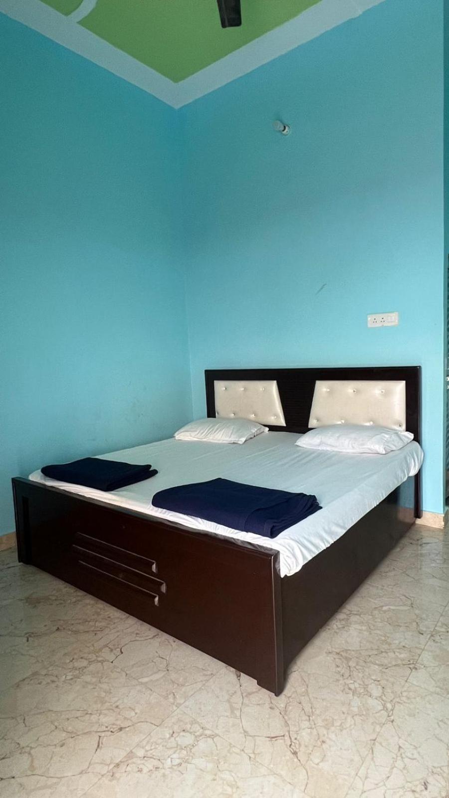 Hotel Vijay Palace Ayodhya Екстер'єр фото