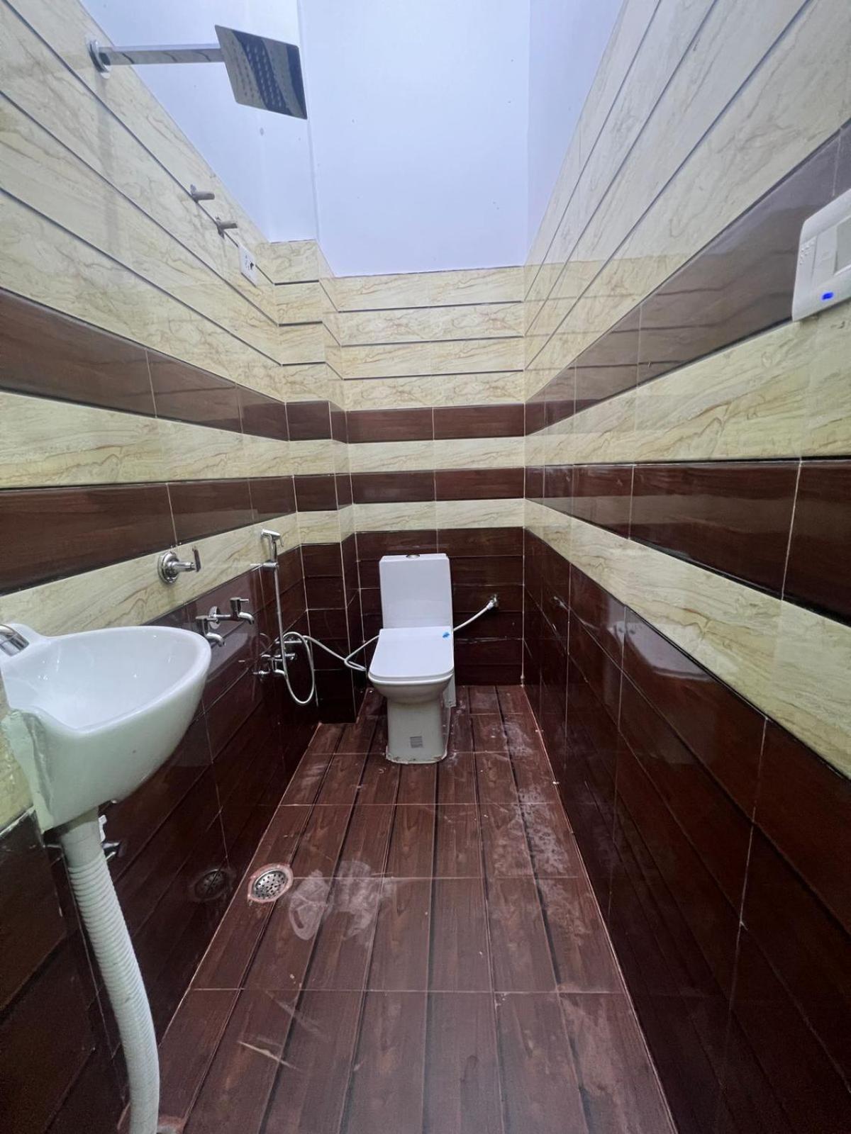 Hotel Vijay Palace Ayodhya Екстер'єр фото