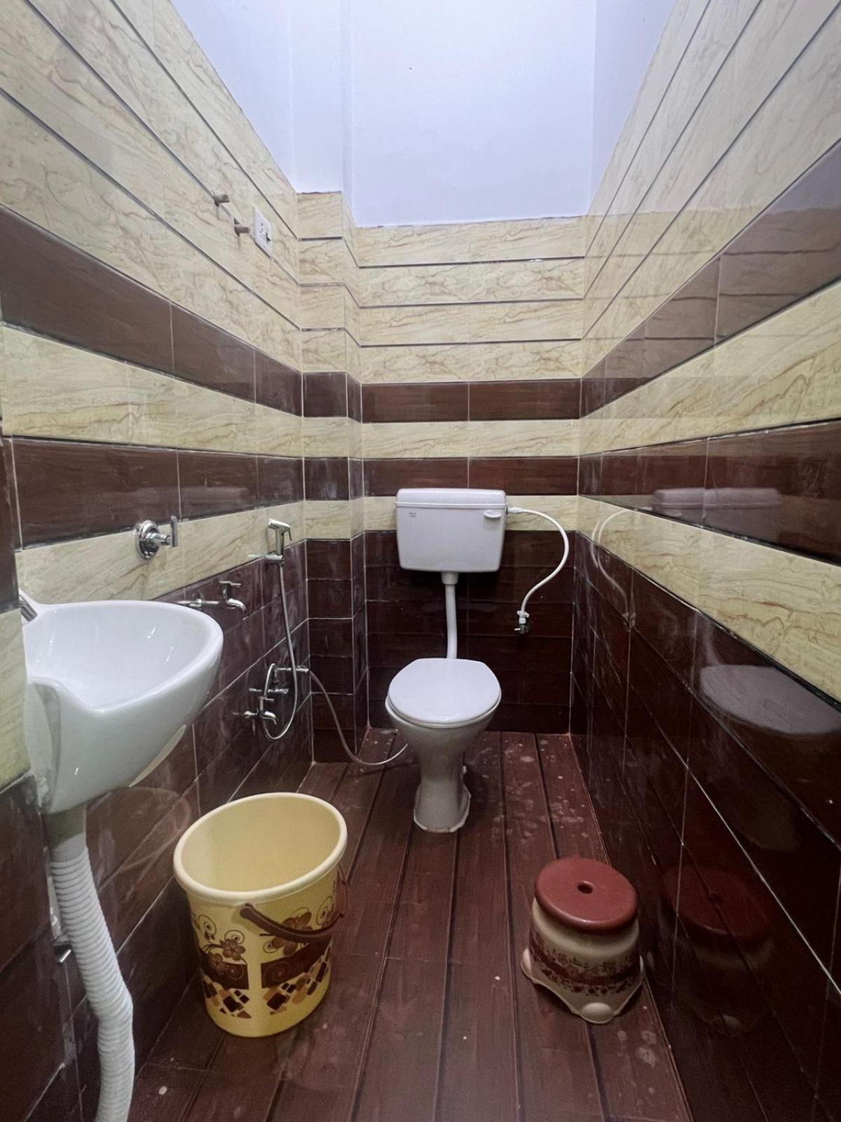 Hotel Vijay Palace Ayodhya Екстер'єр фото
